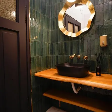 Leon S Place Apartment Brasov
